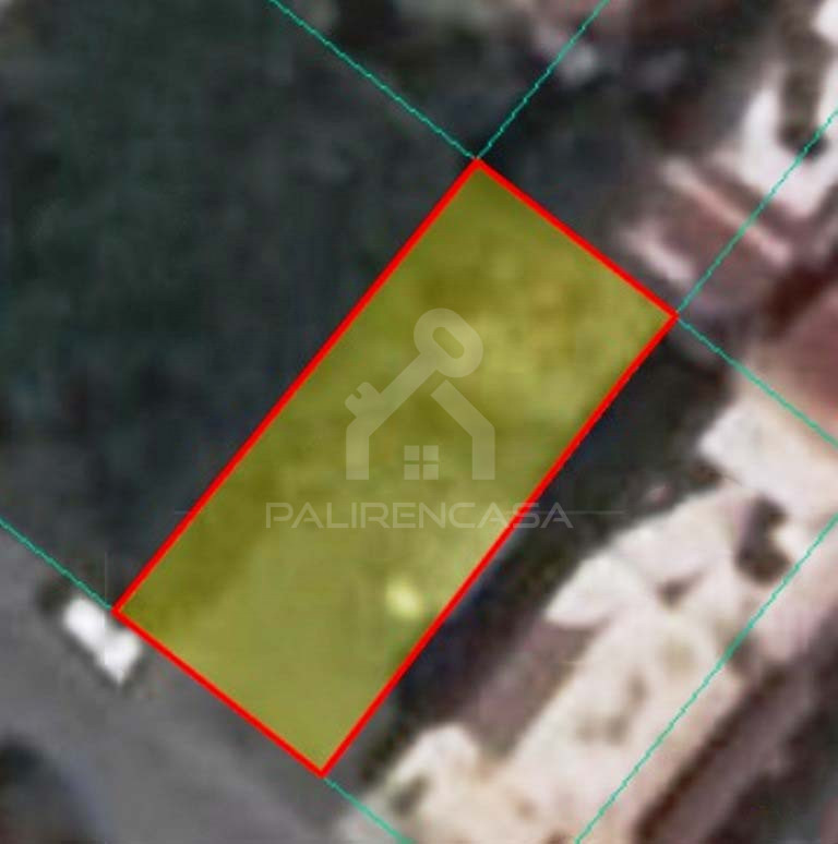 ½ Residential Plot in Anthoupoli